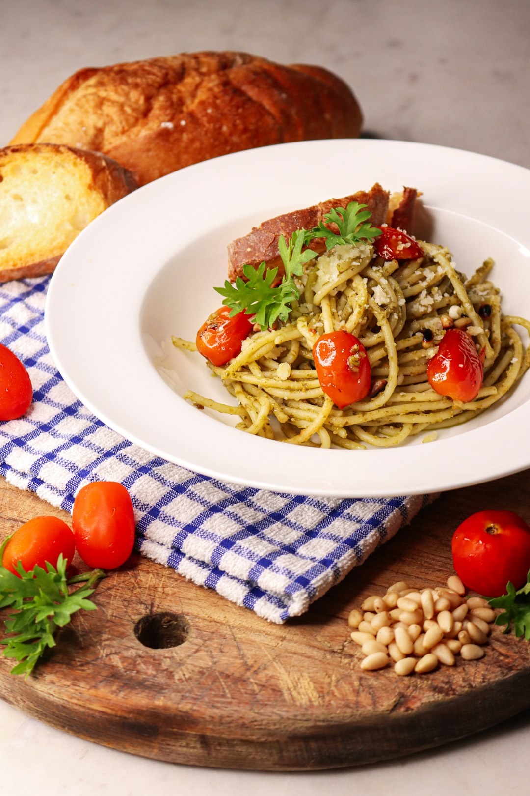 Pesto pasta with cherry tomatoes